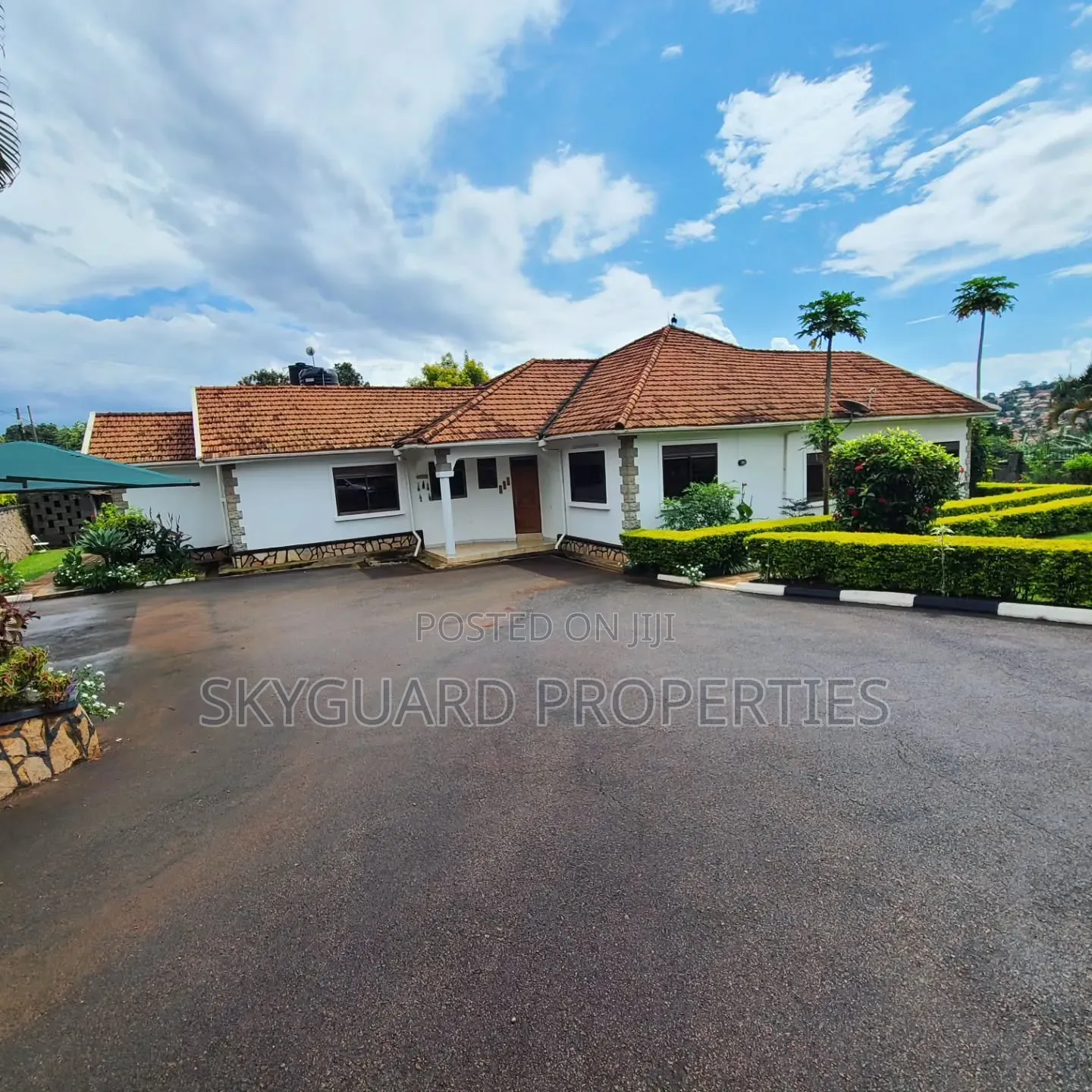 5bdrm Bungalow in Bugolobi, Central Division for rent