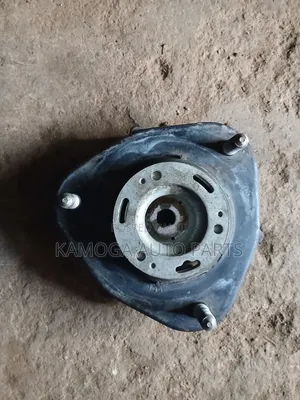 Noah and Voxy Shock Absorber Mounting.