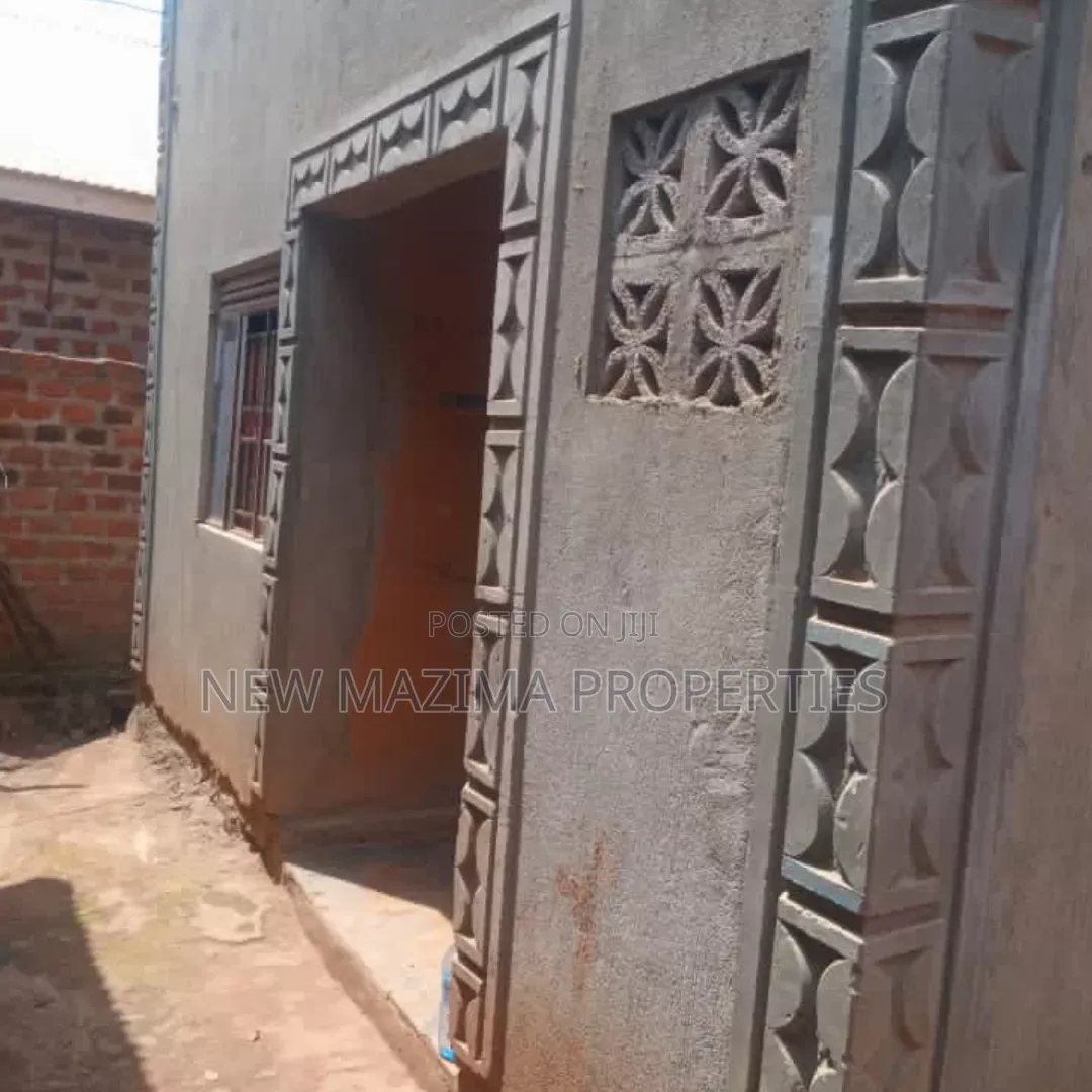 1bdrm House in Kawempe Kawanda, Central Division for sale