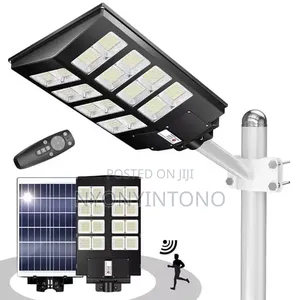All Top 2000w LED Solar Street Light With Auto Power on Remote Control