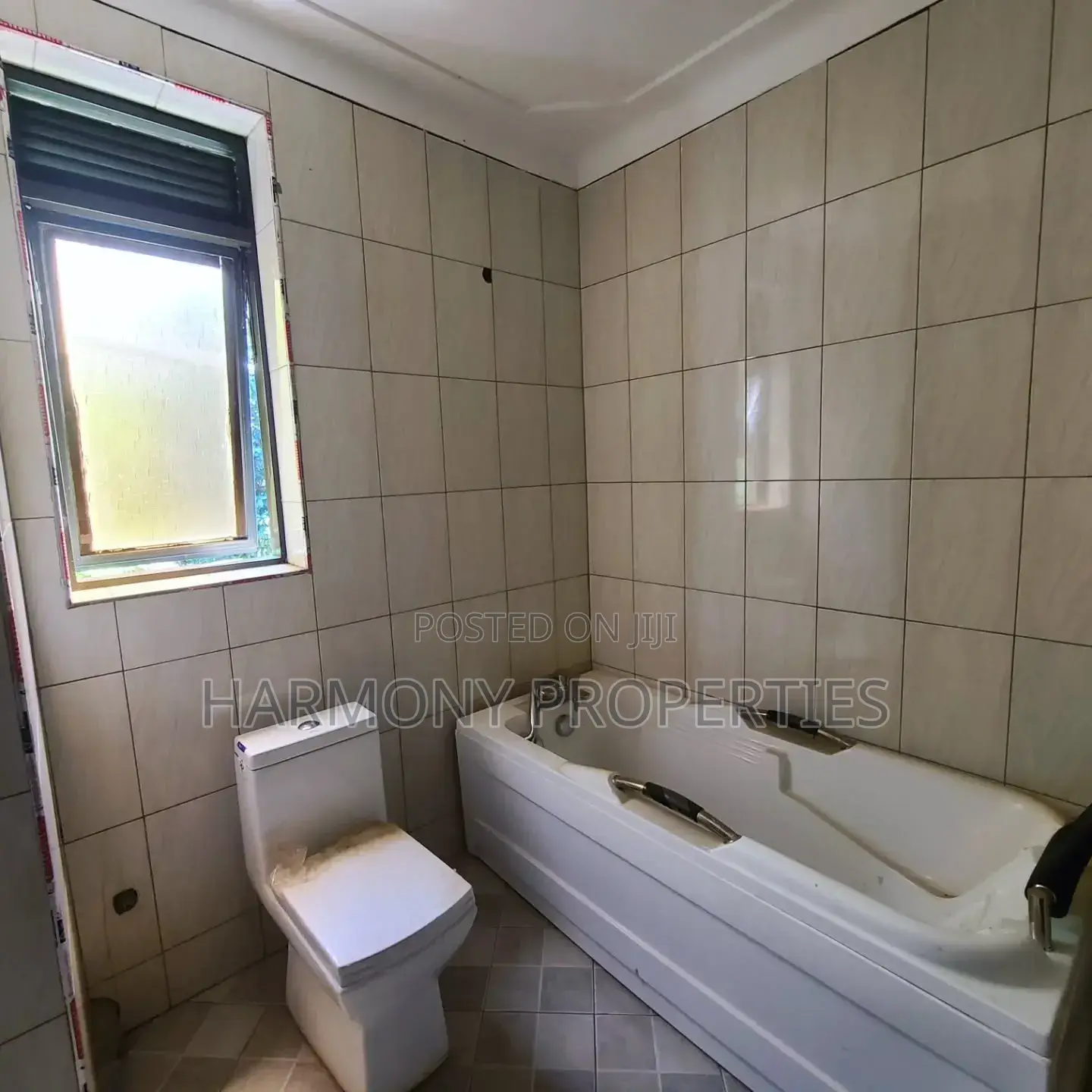 4bdrm Villa in Buziga, Central Division for rent