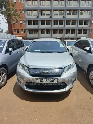 Toyota Harrier 2017 Silver