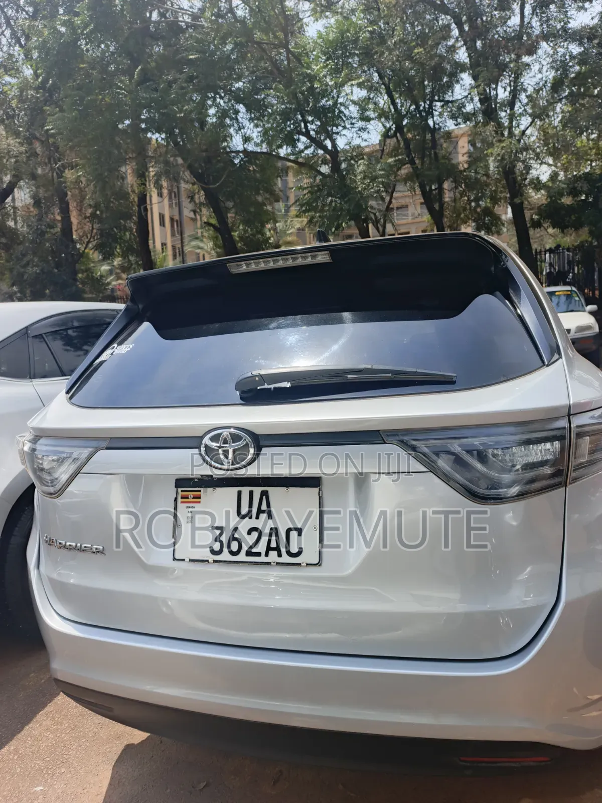 Toyota Harrier 2017 Silver