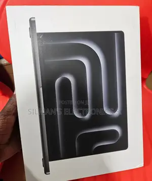 New Laptop Apple MacBook Pro 24GB Apple M5 Pro SSD 1T