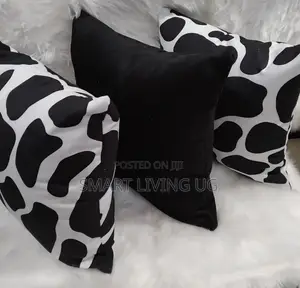 Decorative Square Cushions – Home Decor