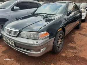 Toyota Mark II 2004 Gray