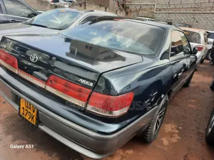 Toyota Mark II 2004 Gray