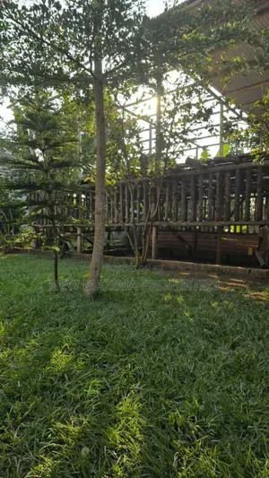 3bdrm Maisonette in Bujjuko Mityaana Rd, Central Division for sale
