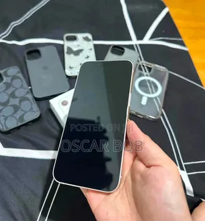 Apple iPhone 13 256 GB White