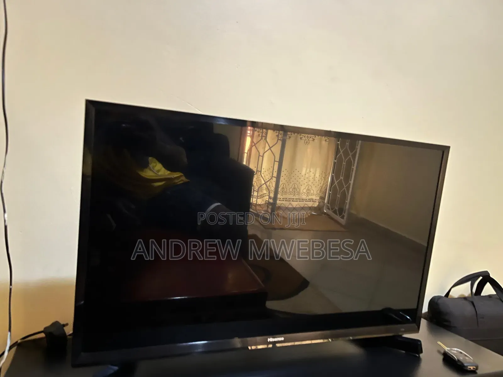 Hisence Original 32 Inches LED Screen on Quick Sale