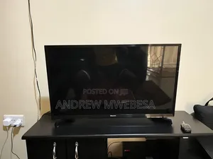 Hisence Original 32 Inches LED Screen on Quick Sale