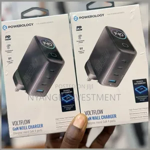 Powerology Voltflow GaN Wall Charger PD 140W a 4-Port Fast Charging
