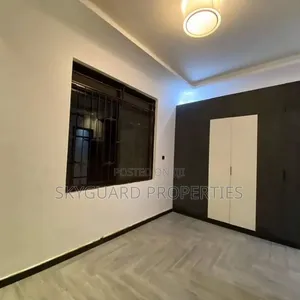6bdrm Mansion in Munyonyo, Central Division for rent