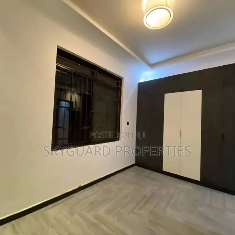 6bdrm Mansion in Munyonyo, Central Division for rent
