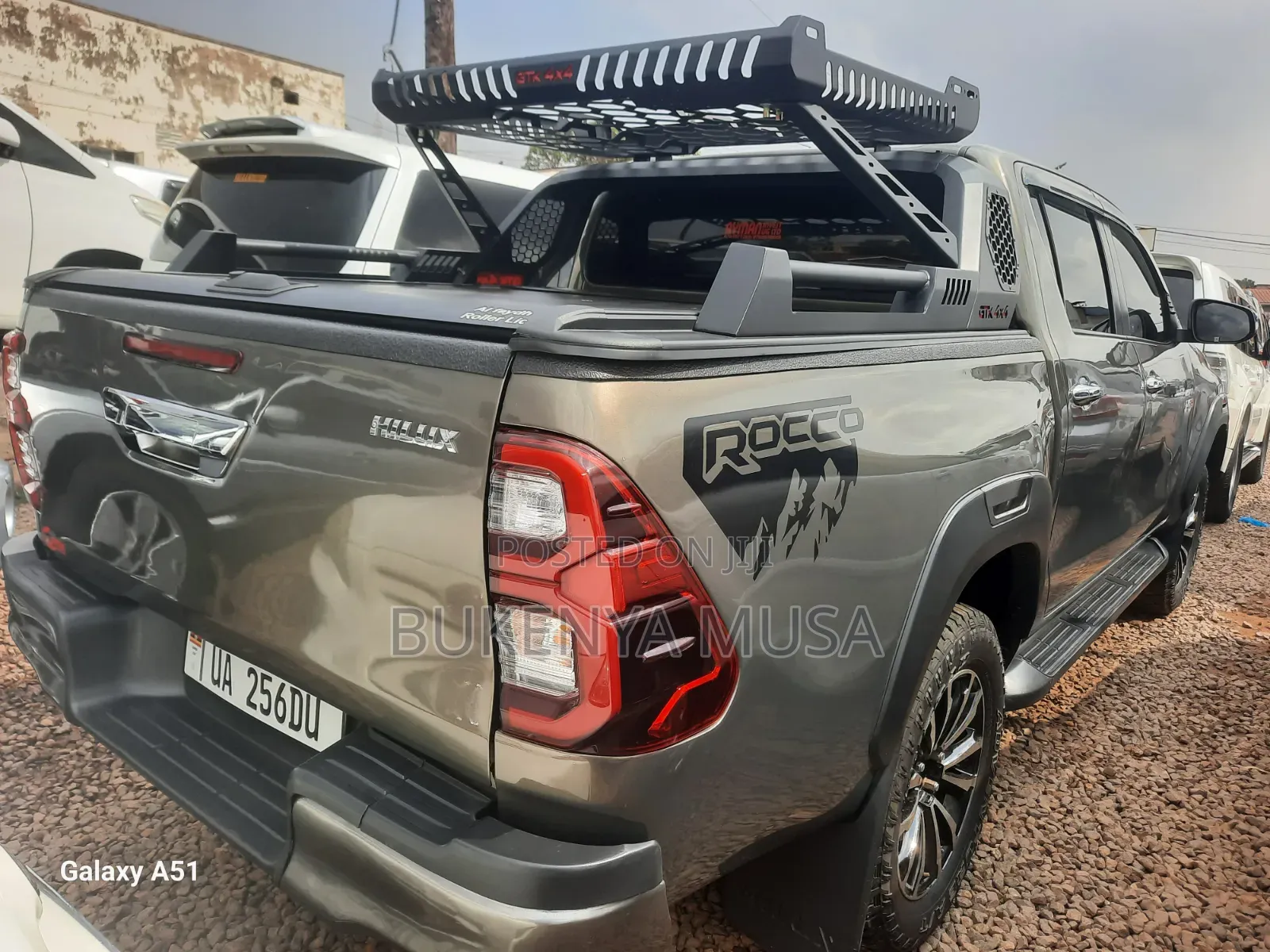 Toyota Hilux 2017 Black
