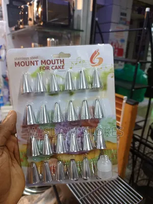 Cake Decorating Piping Tip Set