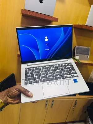 New Laptop HP EliteBook 645 G9 16GB Intel Core i5 SSD 512GB