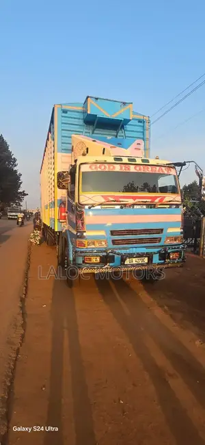 Fuso Super Great 6D40 Engine