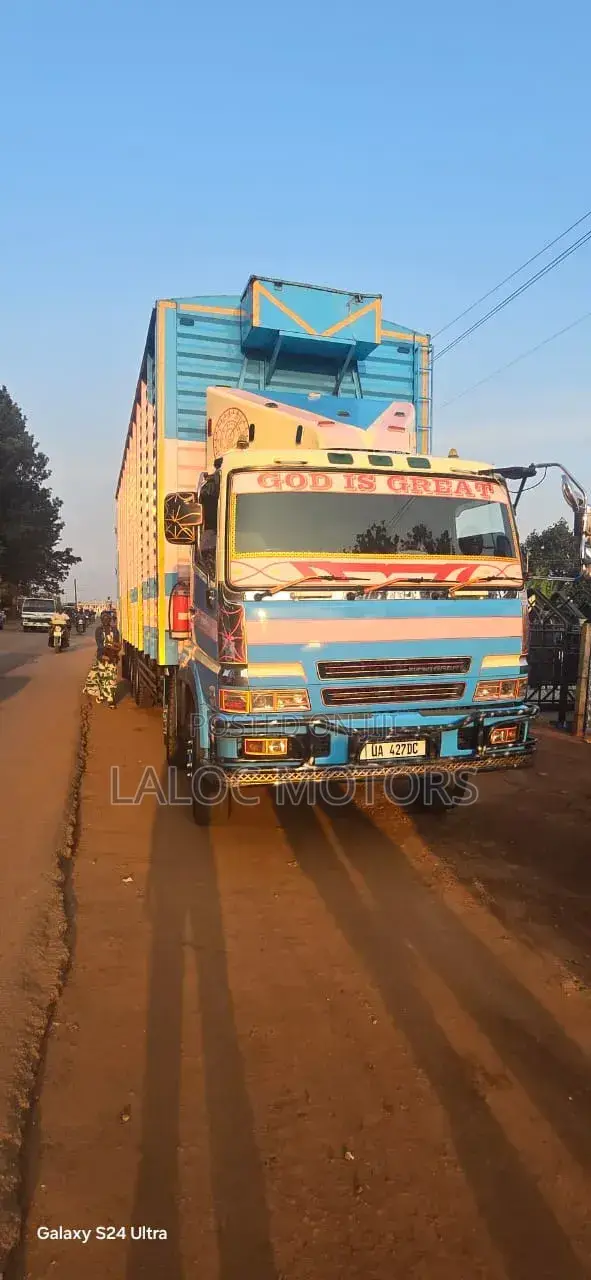 Fuso Super Great 6D40 Engine