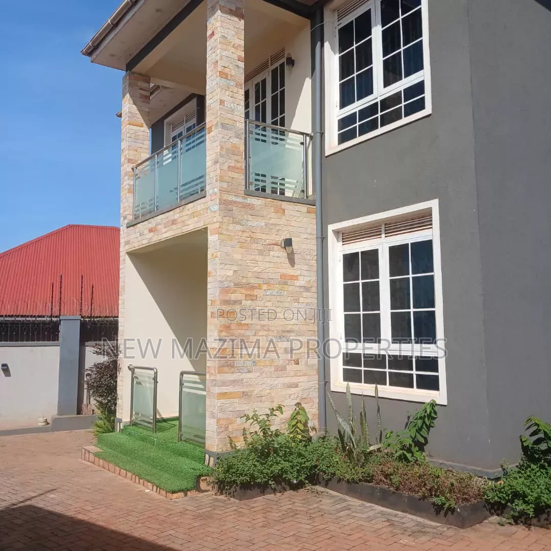 12bdrm Townhouse/Terrace in Kigo Heights, Central Division for sale