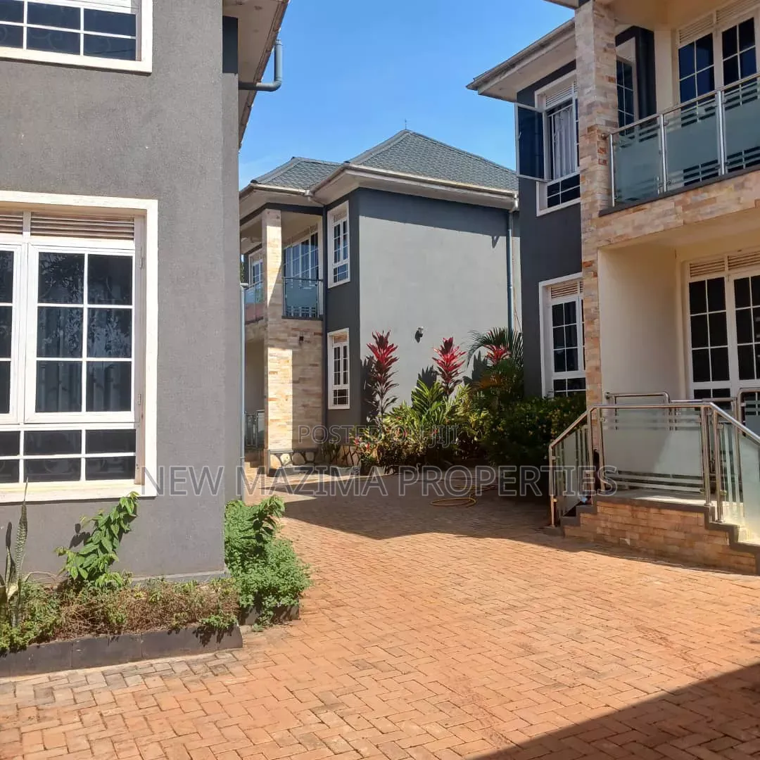 12bdrm Townhouse/Terrace in Kigo Heights, Central Division for sale