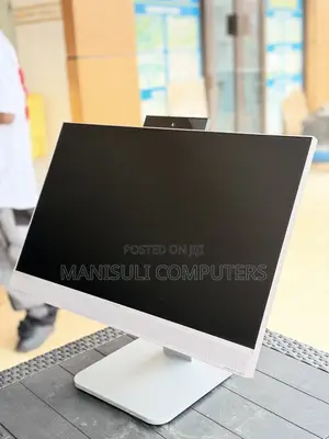 Desktop Computer HP EliteOne 840 G9 8GB Intel Core i5 SSD 256GB