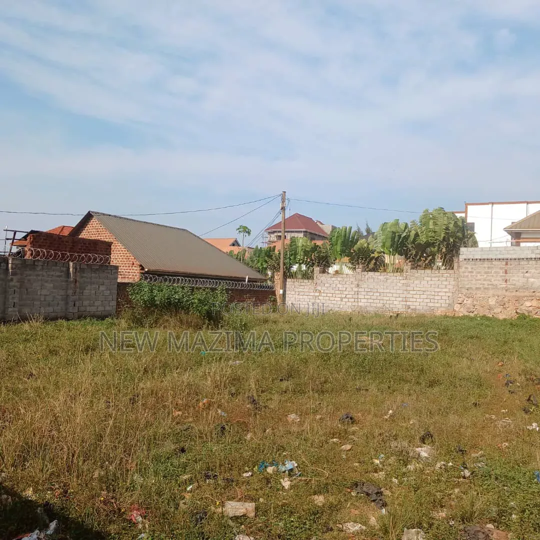 100 Ft X 100 Ft Plot on Quicksale Just After Munyonyo on Kigo Rd
