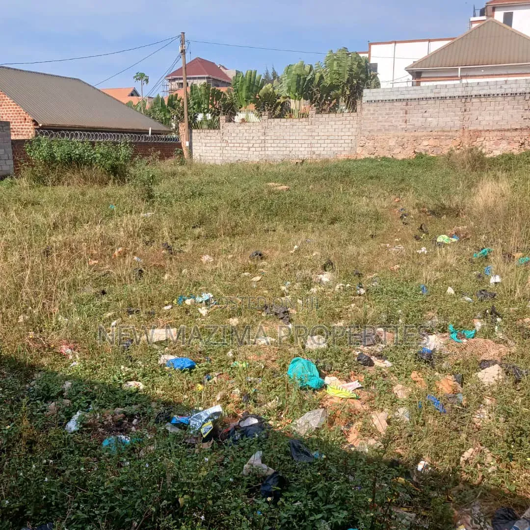 100 Ft X 100 Ft Plot on Quicksale Just After Munyonyo on Kigo Rd