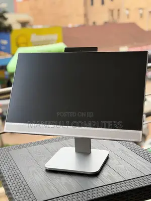 Desktop Computer HP EliteOne 800 G3 8GB Intel Core i5 SSD 256GB