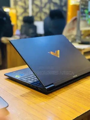New Laptop HP Victus 15 16GB Intel Core i5 SSD 512GB