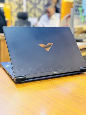 New Laptop HP Victus 15 16GB Intel Core i5 SSD 512GB