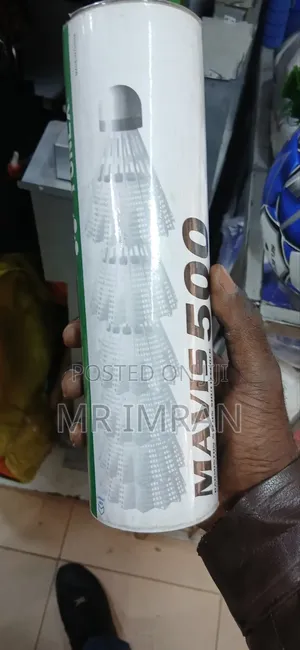 Yonex Mavis 500 Nylon Badminton Shuttlecocks.