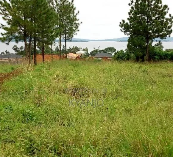 Land in Mpigi