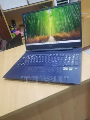 New Laptop HP Victus 15 16GB AMD Ryzen 5 SSD 512GB