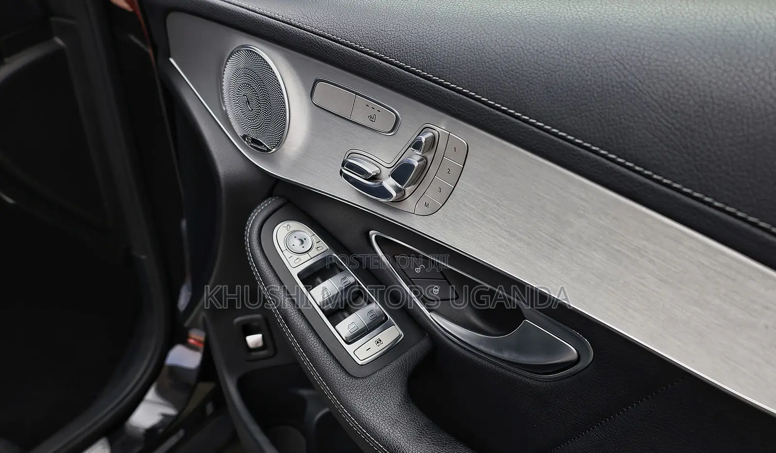 Mercedes-Benz 220 2017 Black