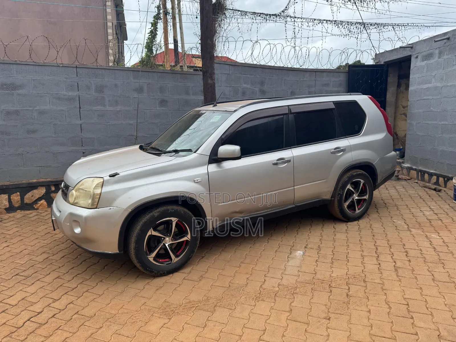 Nissan X-Trail 2012 Silver