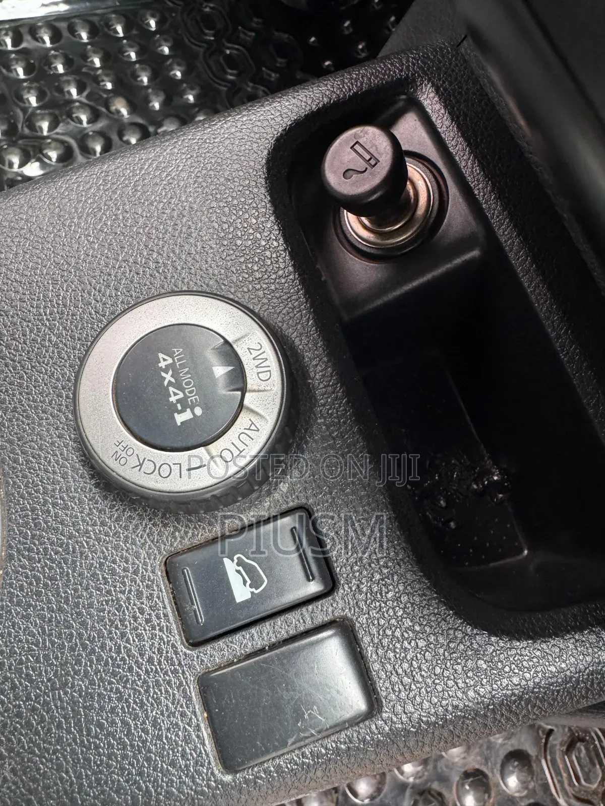 Nissan X-Trail 2012 Silver