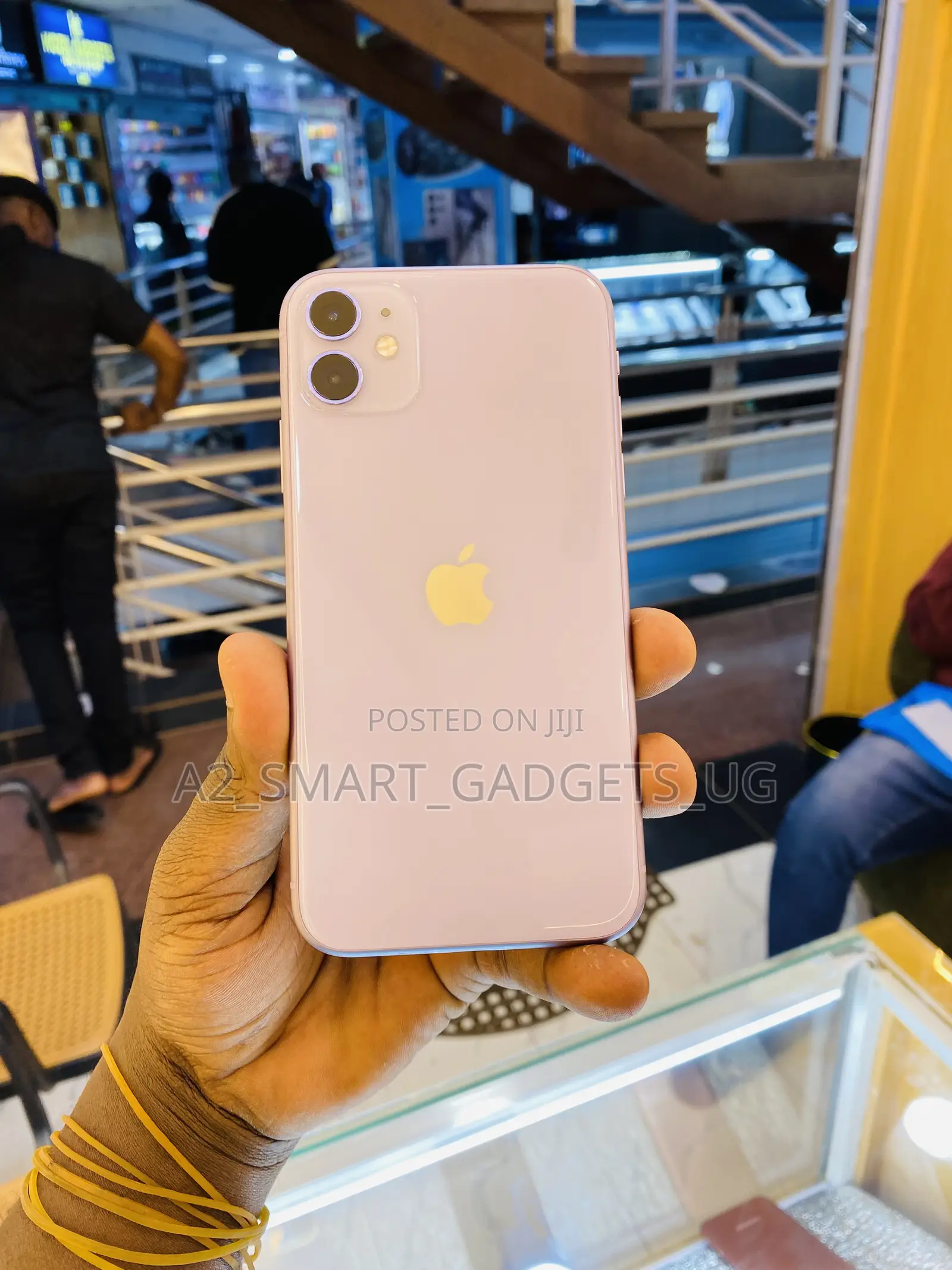 Apple iPhone 11 64 GB Pink