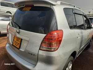 Toyota Corolla Spacio 2005 Silver