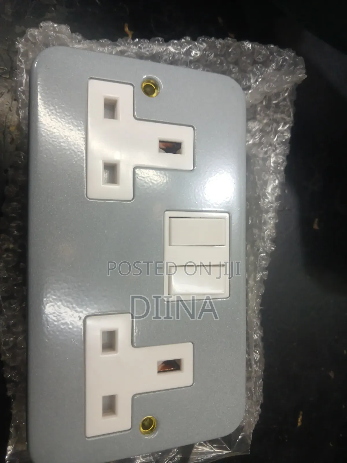 Industrial Sockets