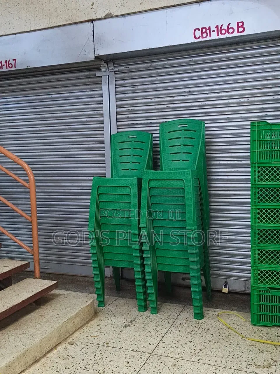 Emerald Evergreen Plastic Chairs Plastic Chairs