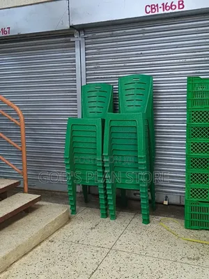 Emerald Evergreen Plastic Chairs Plastic Chairs