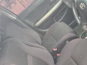 Toyota IST 2007 Silver