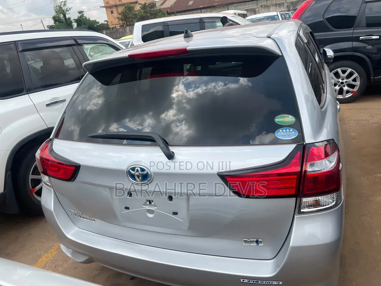 Toyota Corolla Fielder 2015 Silver