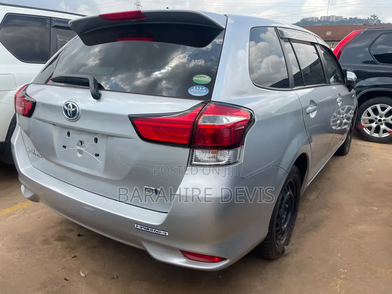 Toyota Corolla Fielder 2015 Silver