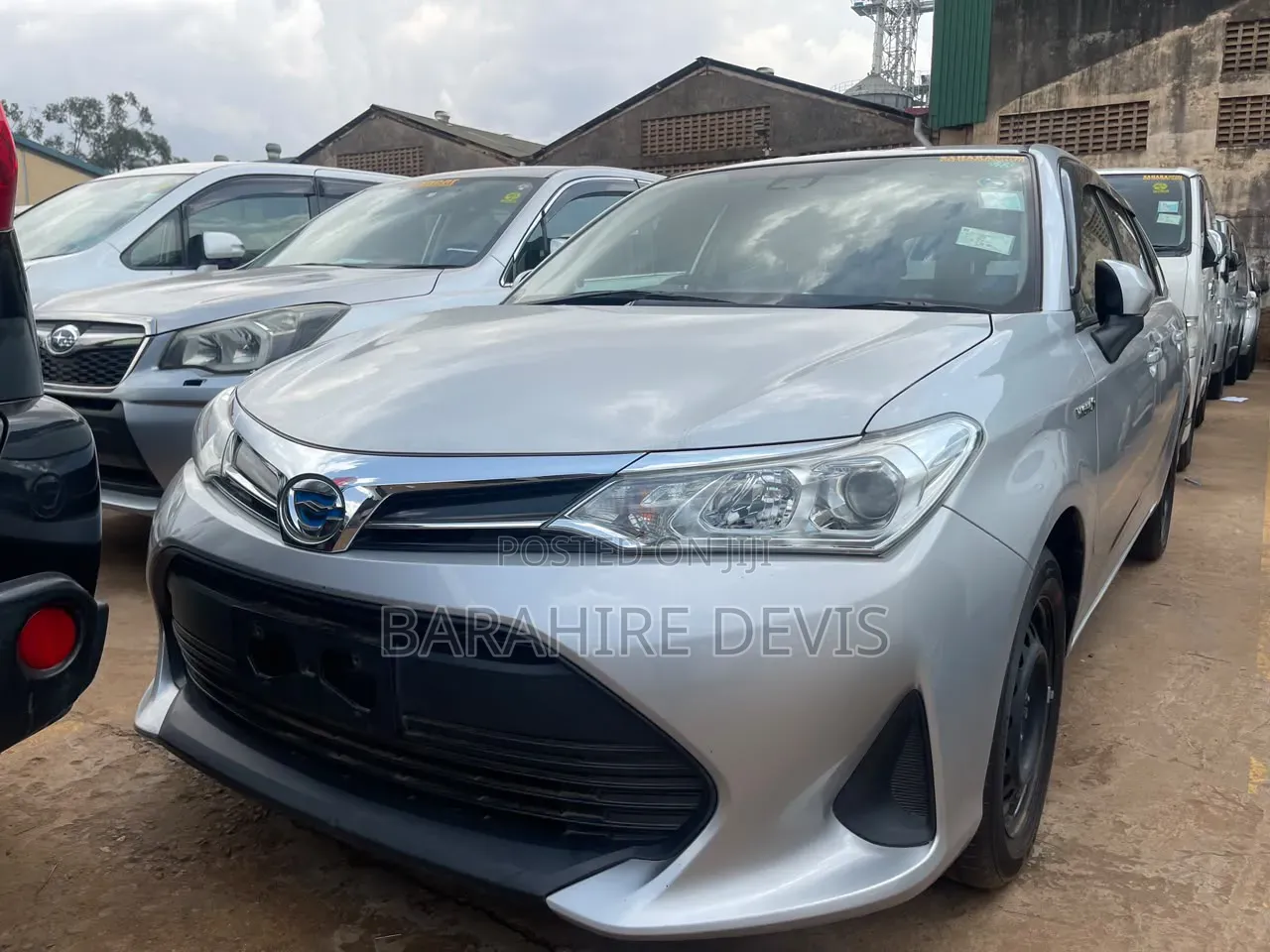 Toyota Corolla Fielder 2015 Silver
