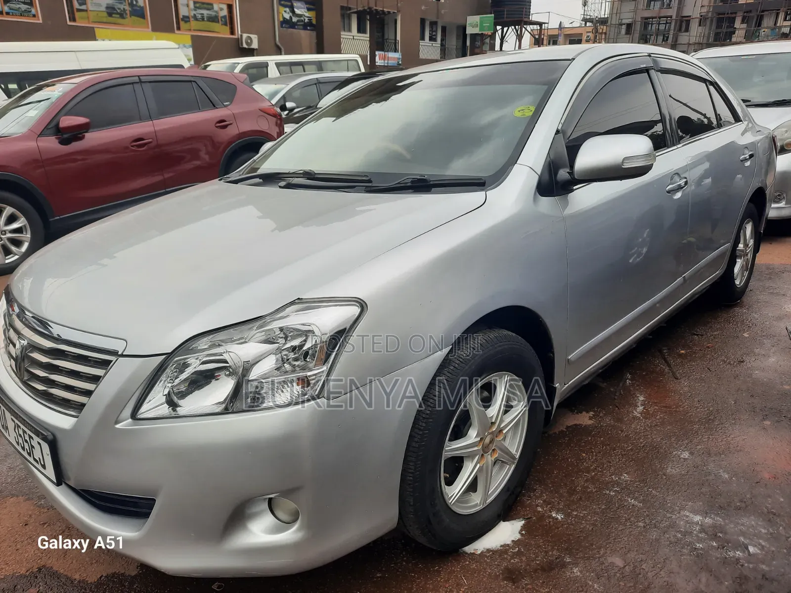Toyota Premio 2011 Silver