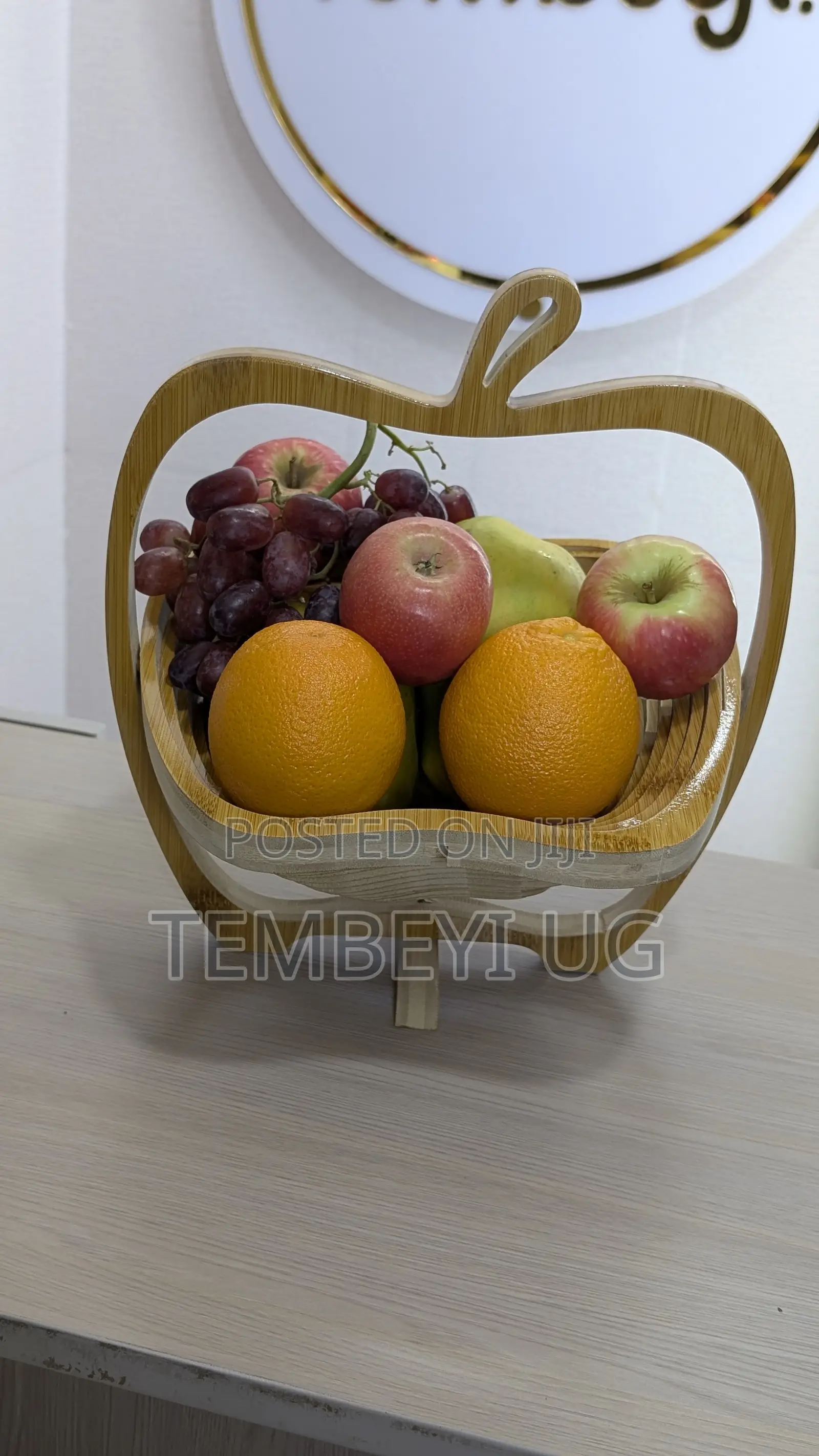 Foldable, Apple-Shaped Bamboo Fruit Basket
