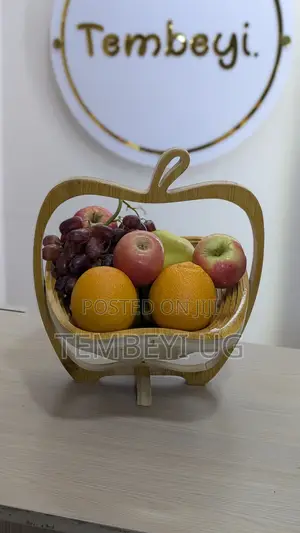 Foldable, Apple-Shaped Bamboo Fruit Basket