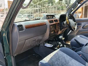 Toyota Land Cruiser Prado 1999 Green